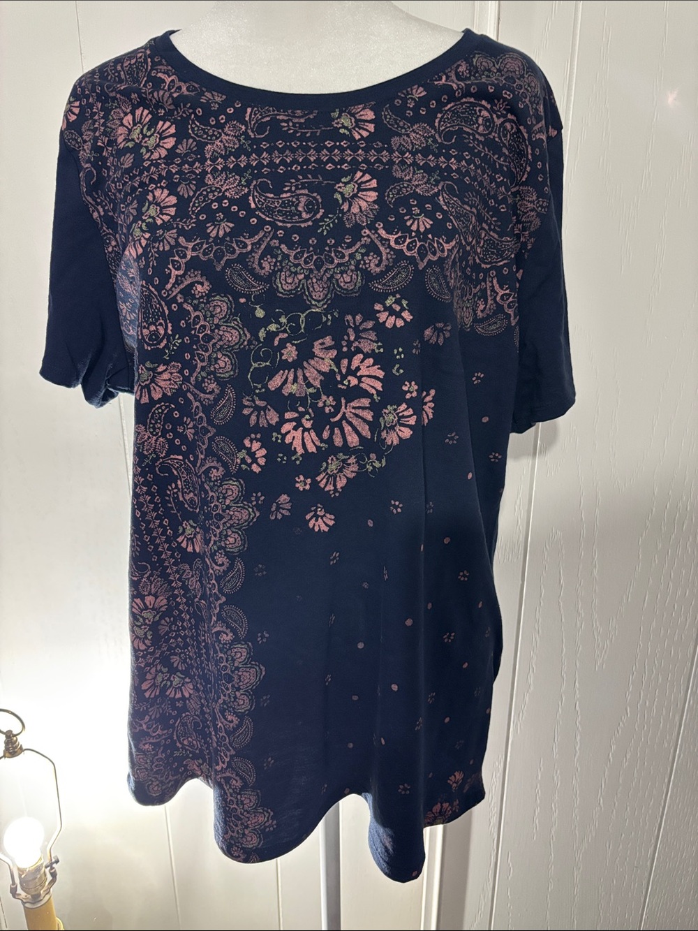 Navy Short-Sleeve Tee with Pink Paisley Floral Motif